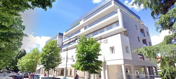 ufficio in vendita a Casalecchio di Reno in zona Garibaldi/La Mutua