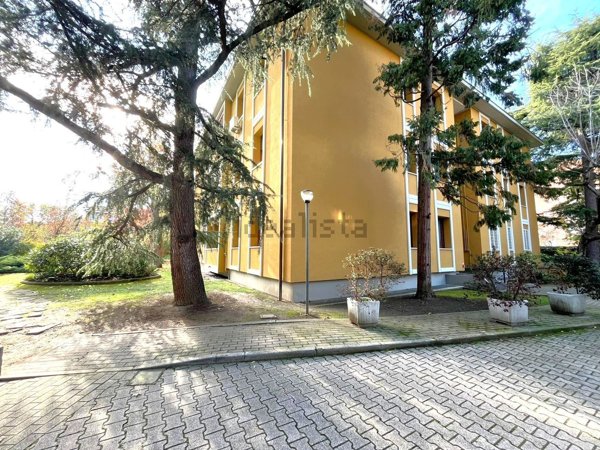 appartamento in vendita a Casalecchio di Reno in zona Garibaldi/La Mutua