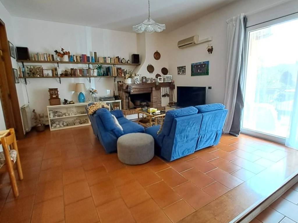 casa indipendente in vendita a Casalecchio di Reno in zona Ceretolo