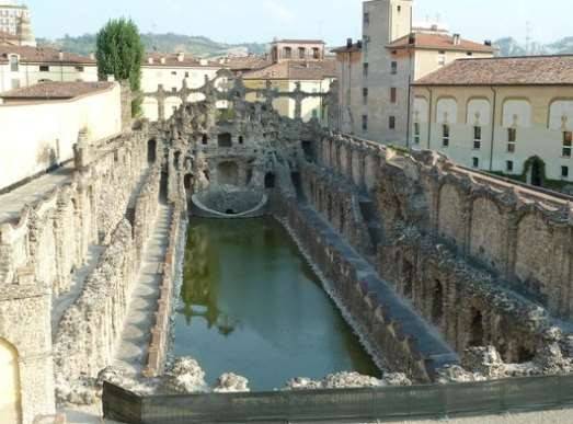 casa indipendente in vendita a Casalecchio di Reno in zona Garibaldi/La Mutua
