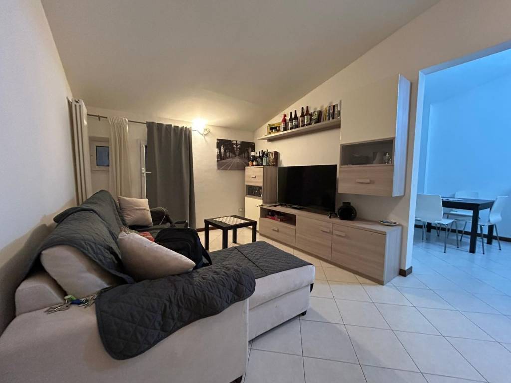 appartamento in vendita a Casalecchio di Reno in zona Garibaldi/La Mutua