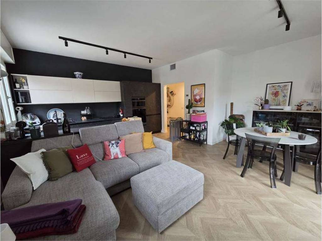 appartamento in vendita a Casalecchio di Reno