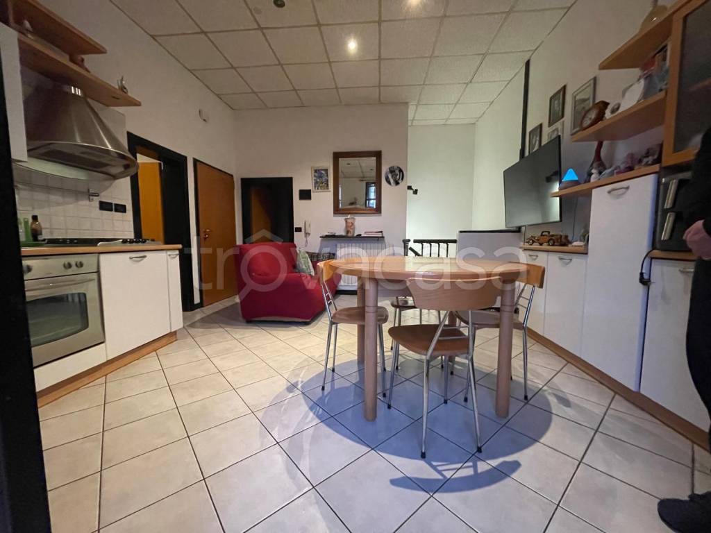 appartamento in vendita a Casalecchio di Reno in zona Garibaldi/La Mutua