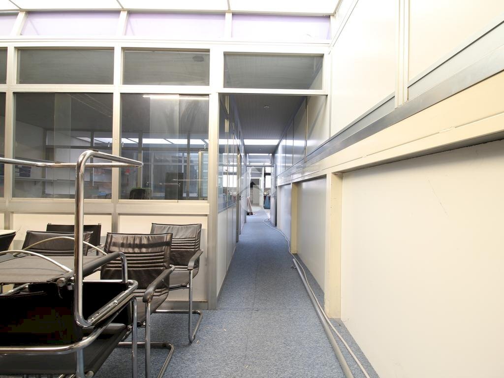 capannone in vendita a Casalecchio di Reno