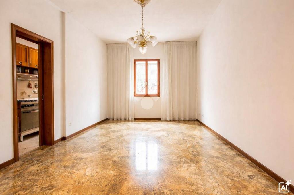 appartamento in vendita a Casalecchio di Reno in zona Garibaldi/La Mutua