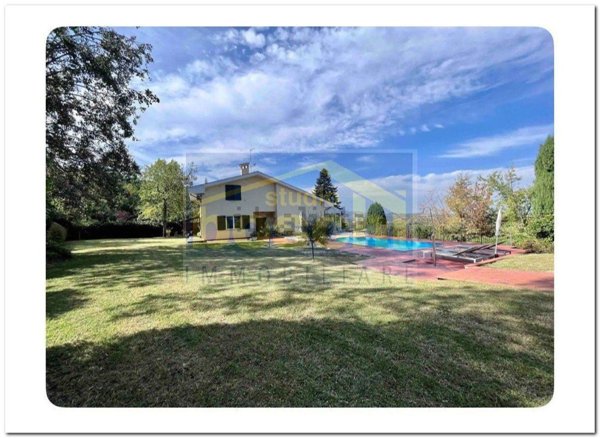 casa indipendente in vendita a Casalecchio di Reno