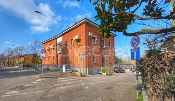 appartamento in vendita a Casalecchio di Reno in zona Garibaldi/La Mutua