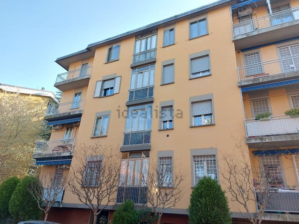 appartamento in vendita a Casalecchio di Reno in zona Garibaldi/La Mutua