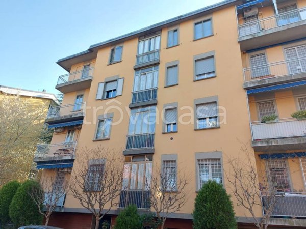 appartamento in vendita a Casalecchio di Reno in zona Garibaldi/La Mutua