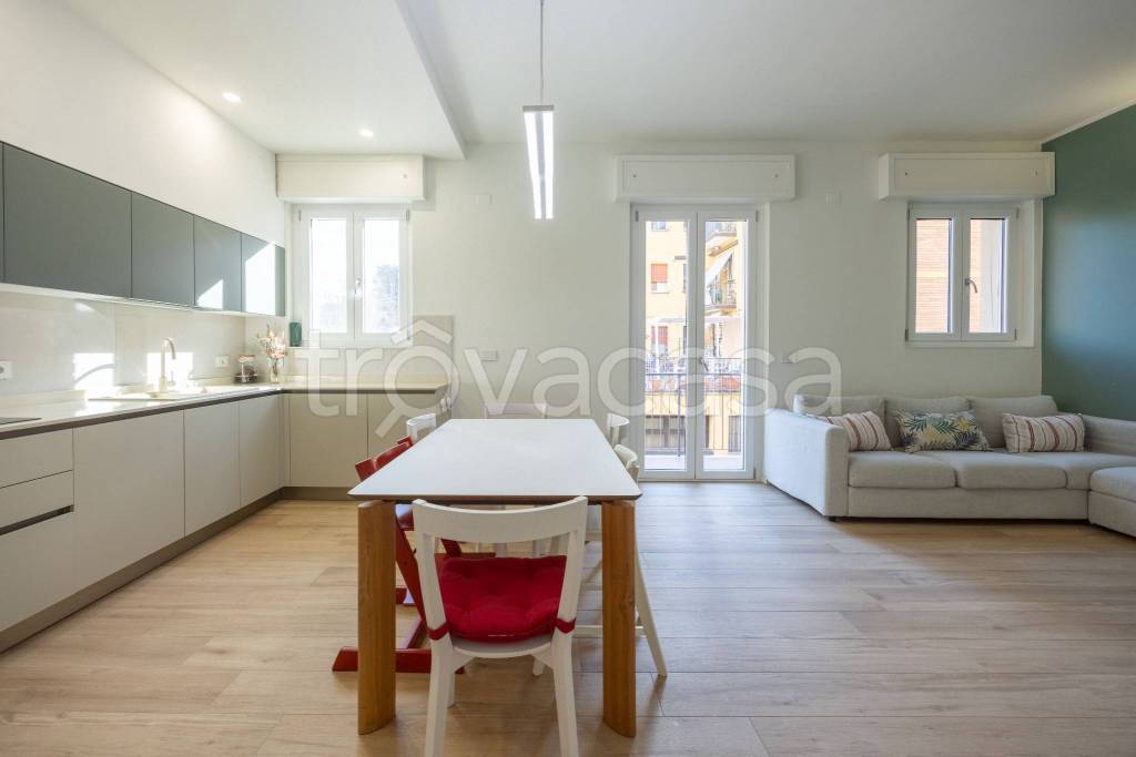 appartamento in vendita a Casalecchio di Reno in zona Croce