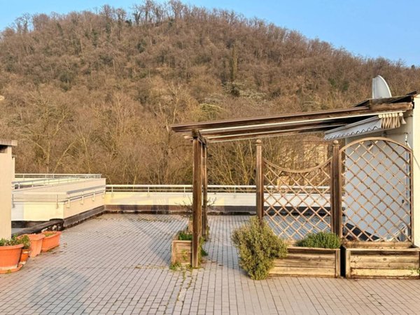 appartamento in vendita a Casalecchio di Reno in zona Croce