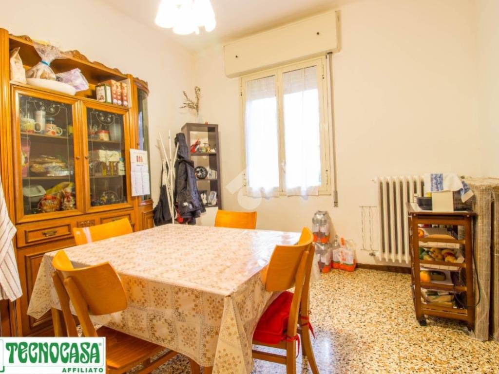 appartamento in vendita a Casalecchio di Reno in zona Garibaldi/La Mutua