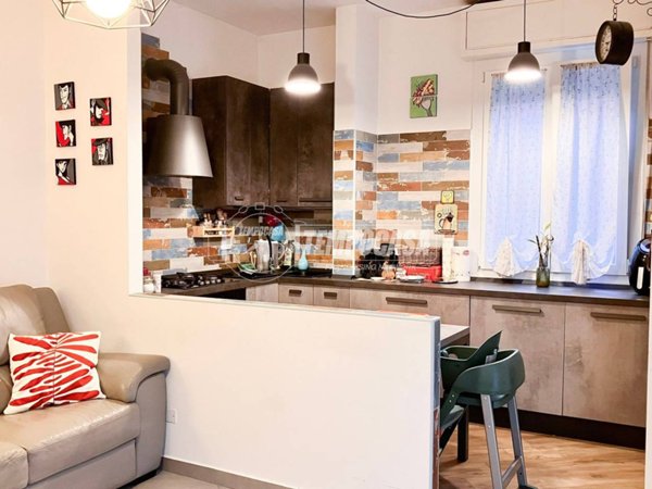 appartamento in vendita a Casalecchio di Reno in zona Garibaldi/La Mutua