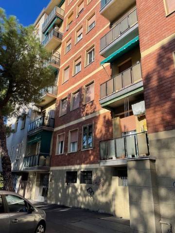 ufficio in vendita a Casalecchio di Reno in zona Croce