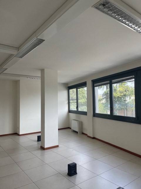 ufficio in vendita a Casalecchio di Reno