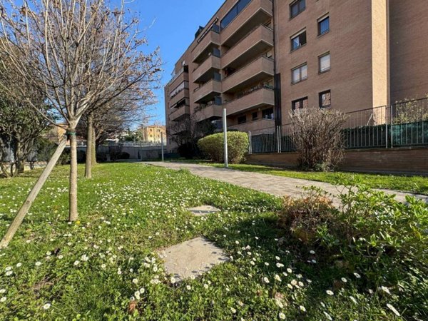 appartamento in vendita a Casalecchio di Reno in zona Croce