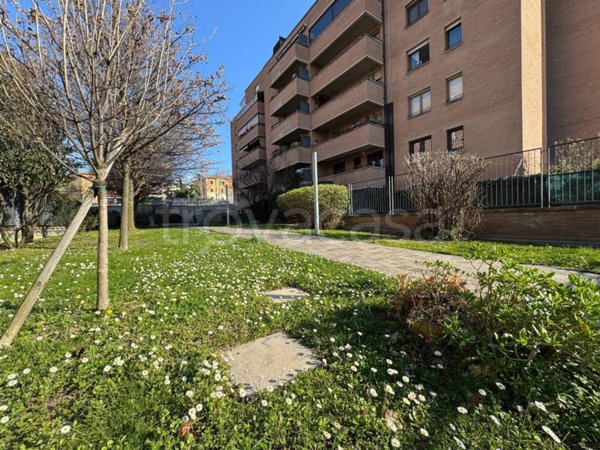 appartamento in vendita a Casalecchio di Reno in zona Croce