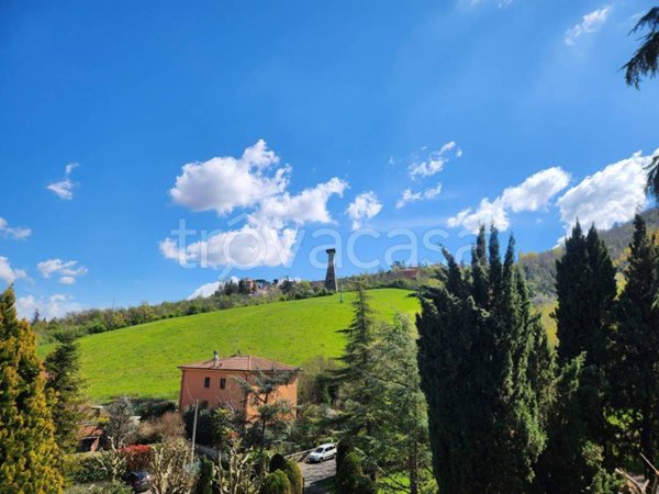 appartamento in vendita a Casalecchio di Reno in zona Croce