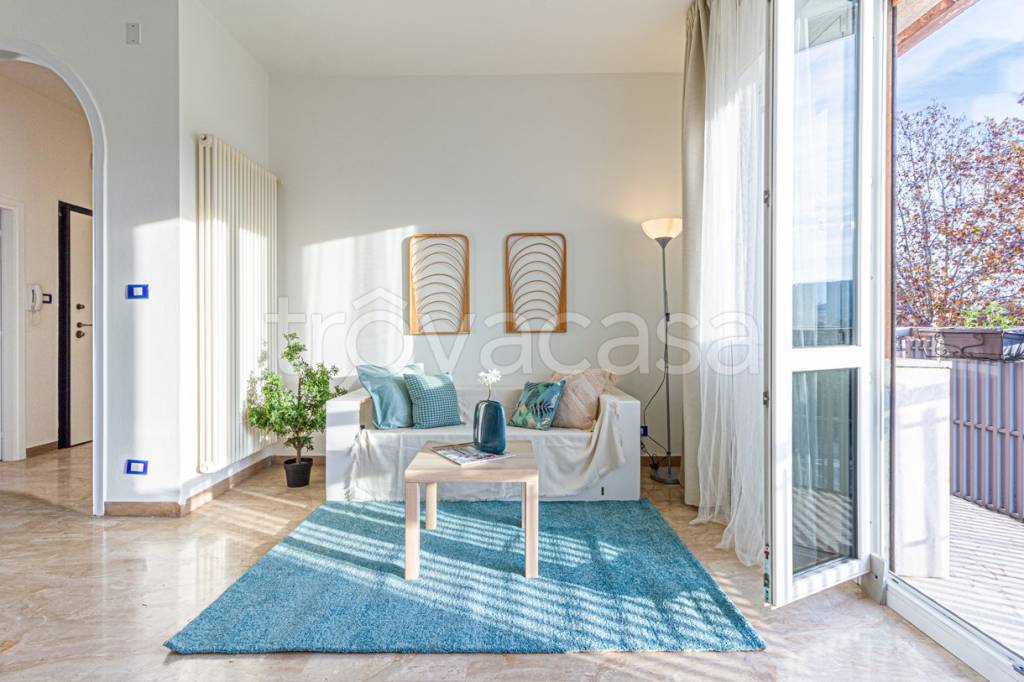 appartamento in vendita a Casalecchio di Reno