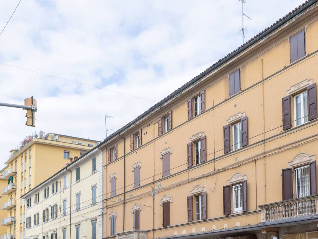 appartamento in vendita a Casalecchio di Reno in zona Croce