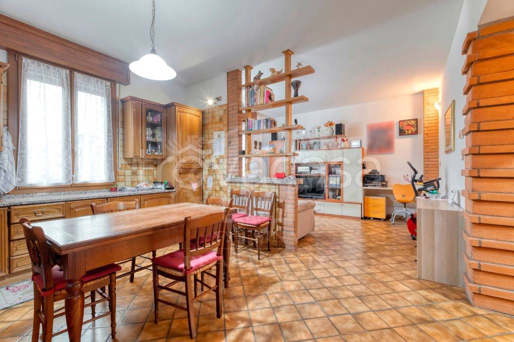 appartamento in vendita a Casalecchio di Reno in zona Ceretolo
