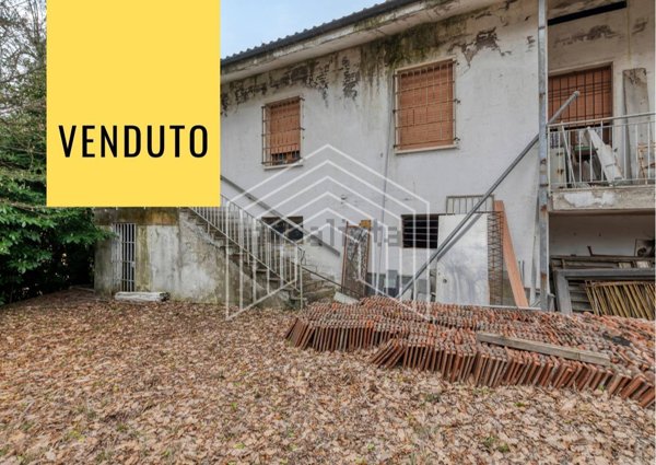 esavano in vendita a Casalecchio di Reno