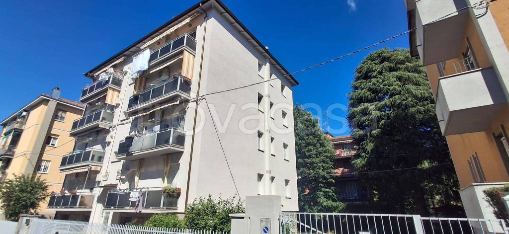 appartamento in vendita a Casalecchio di Reno