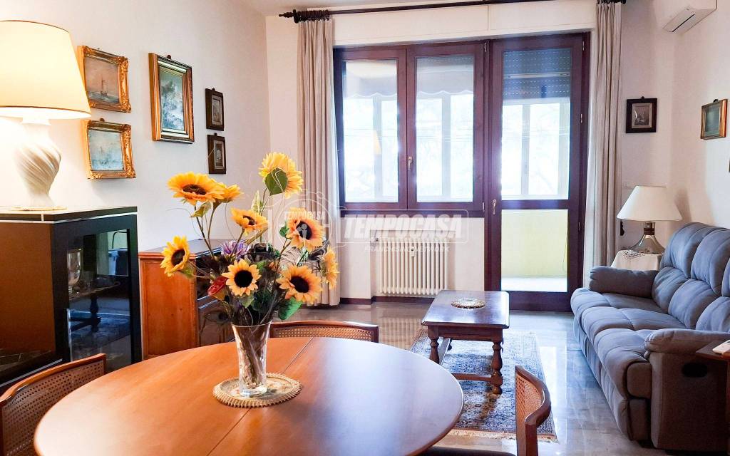 appartamento in vendita a Casalecchio di Reno in zona Garibaldi/La Mutua