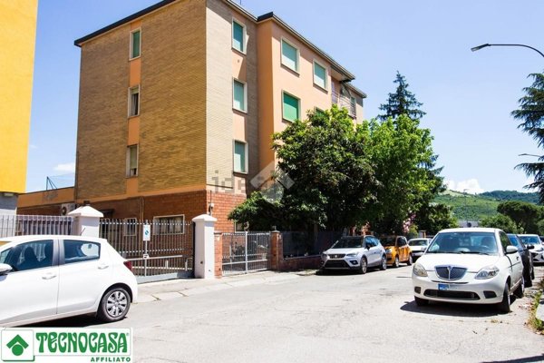 appartamento in vendita a Casalecchio di Reno