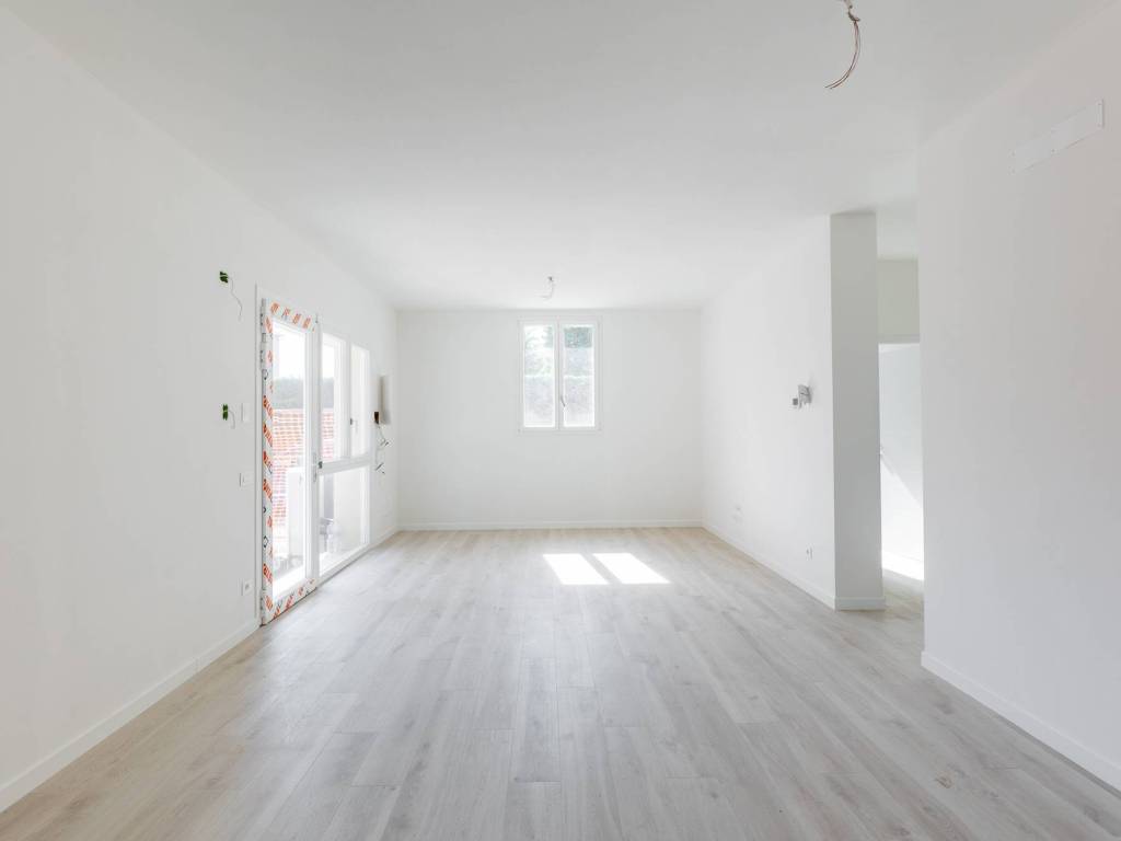 appartamento in vendita a Casalecchio di Reno in zona Garibaldi/La Mutua
