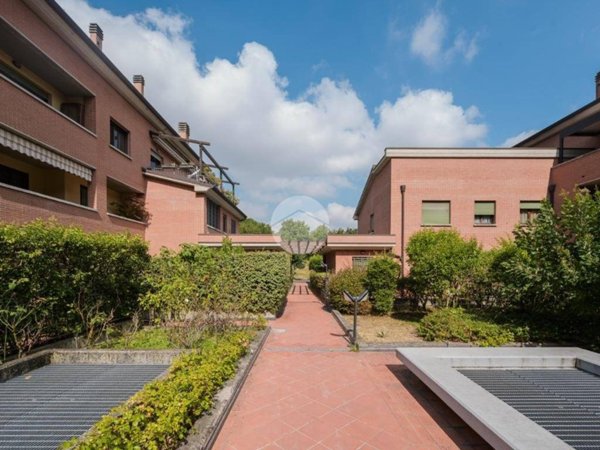 appartamento in vendita a Casalecchio di Reno in zona Garibaldi/La Mutua