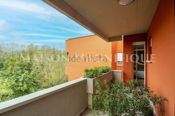 appartamento in vendita a Casalecchio di Reno in zona Garibaldi/La Mutua