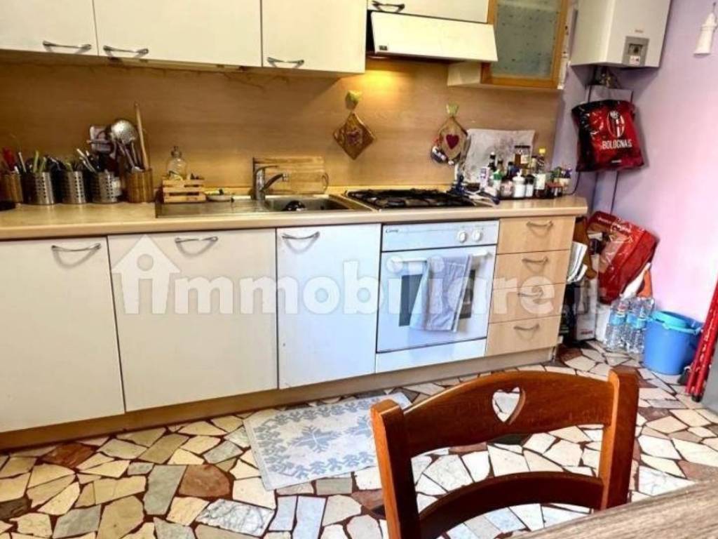 appartamento in vendita a Casalecchio di Reno in zona Croce