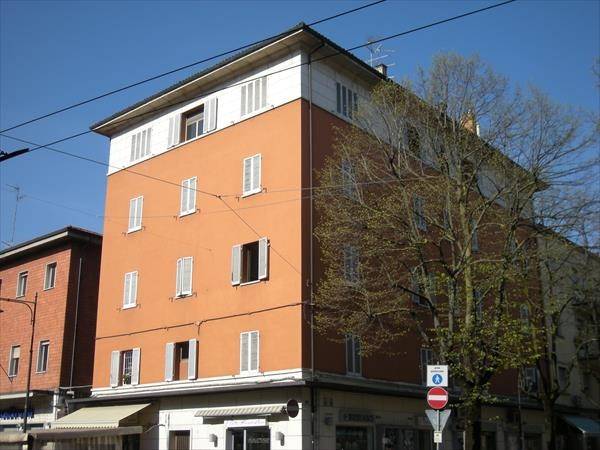 appartamento in vendita a Casalecchio di Reno in zona Garibaldi/La Mutua