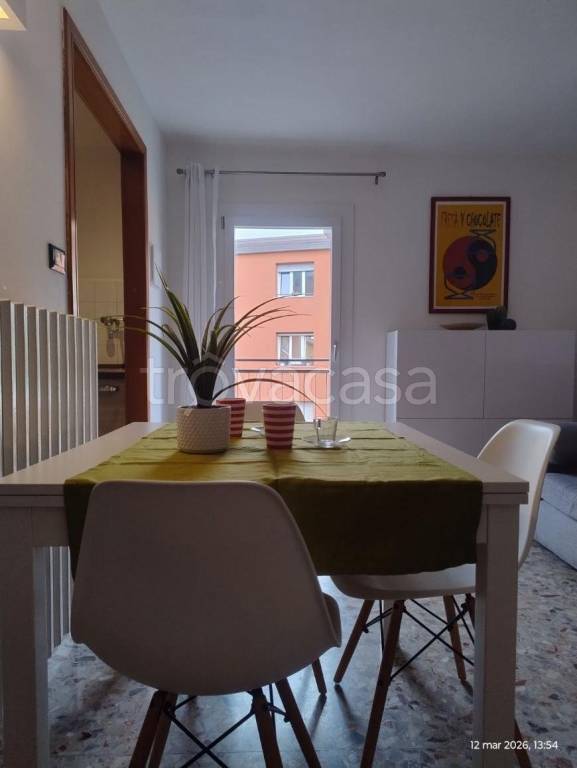 appartamento in vendita a Casalecchio di Reno in zona Garibaldi/La Mutua