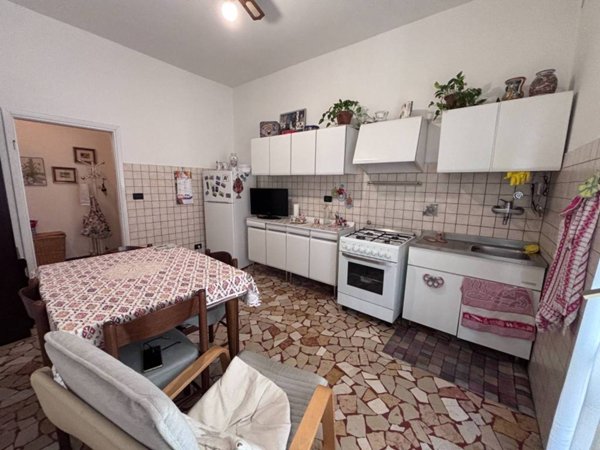 appartamento in vendita a Casalecchio di Reno in zona Garibaldi/La Mutua