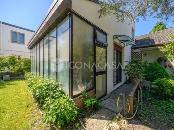 casa indipendente in vendita a Casalecchio di Reno in zona Ceretolo