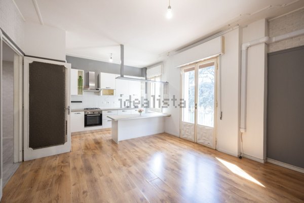 appartamento in vendita a Casalecchio di Reno in zona San Biagio