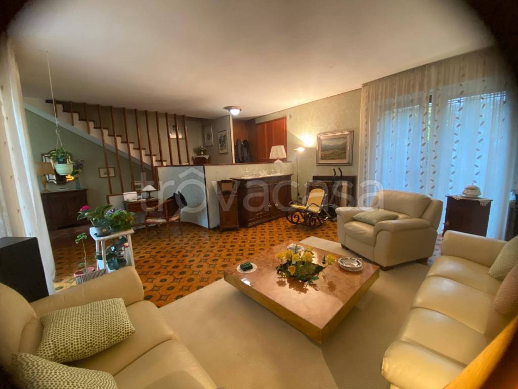 casa indipendente in vendita a Casalecchio di Reno in zona Ceretolo