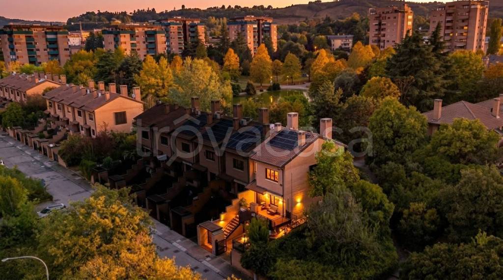 casa indipendente in vendita a Casalecchio di Reno in zona Ceretolo