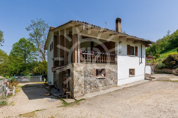 casa indipendente in vendita a Casalfiumanese in zona San Martino in Pedriolo