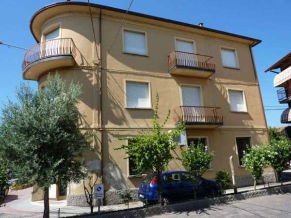 negozio in vendita a Casalfiumanese