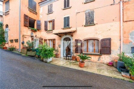 casa indipendente in vendita a Casalfiumanese in zona Sassoleone