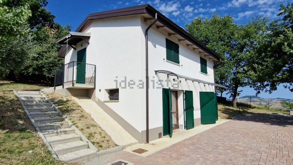 casa indipendente in vendita a Casalfiumanese