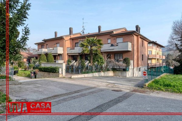 casa indipendente in vendita a Casalfiumanese in zona San Martino in Pedriolo