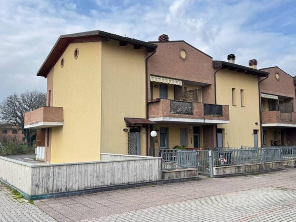 appartamento in vendita a Casalfiumanese in zona San Martino in Pedriolo