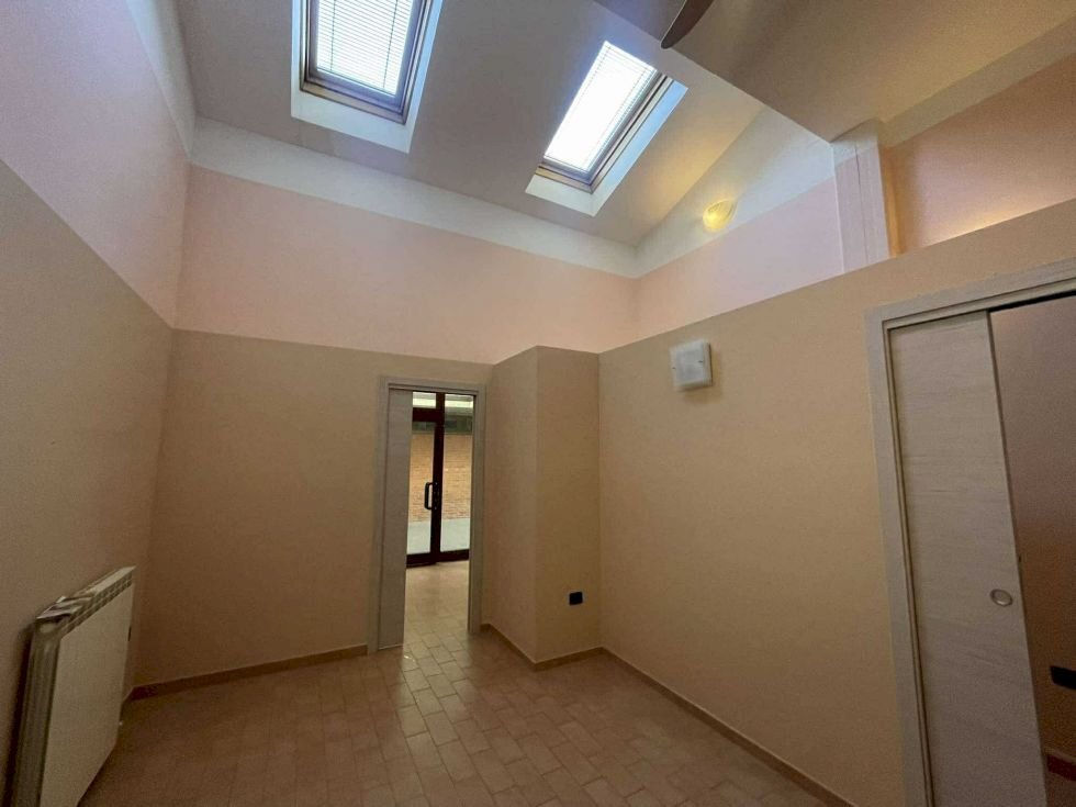 negozio in vendita a Casalfiumanese