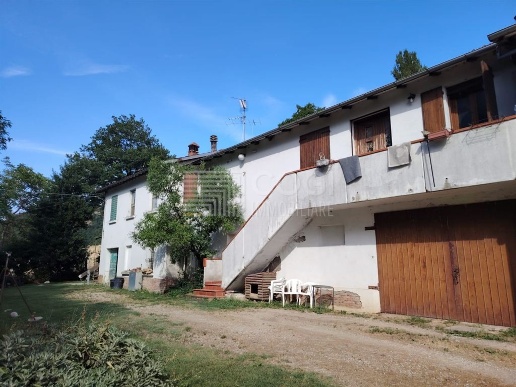 casa indipendente in vendita a Casalfiumanese in zona San Martino in Pedriolo