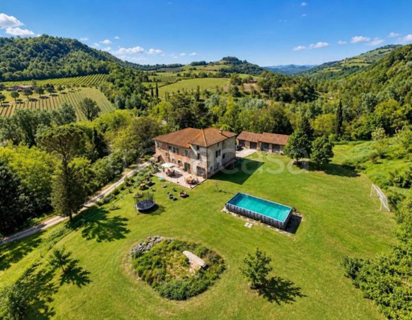 casa indipendente in vendita a Casalfiumanese