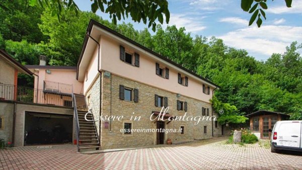casa indipendente in vendita a Castel d'Aiano